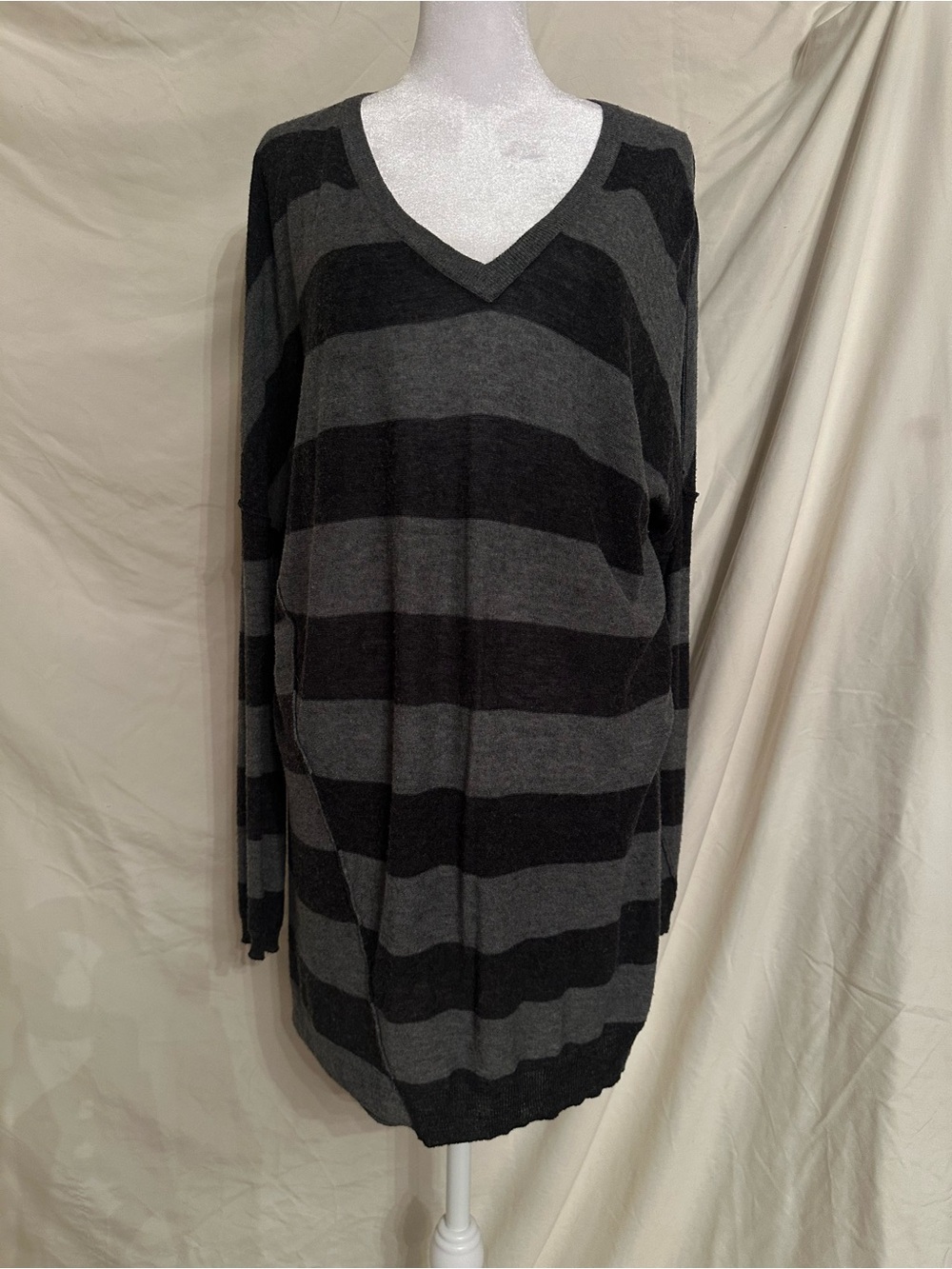 VINCE Striped V-Neck Sweater Tunic in Gray and Black